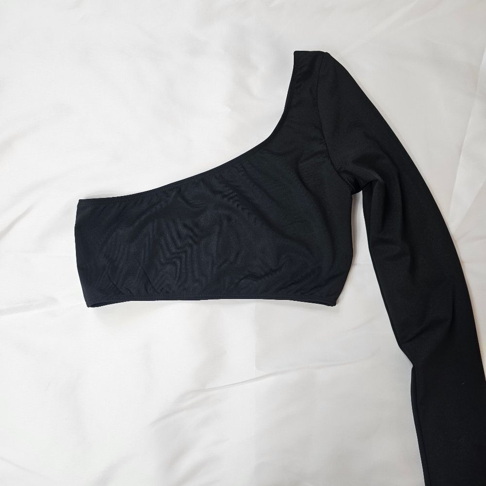 OW Intimates One shoulder Cropped top in Black -